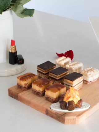 Mini - Hello, Gorgeous!